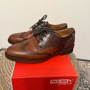 Pikolinos Brogue  Brown Leather Shoes